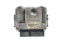 Ohjausyksikkö 55566279HD 0281014452 Opel GM Bosch 45262