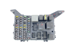 Sulaketaulu Ford 1S7T-14A073-AE 64089