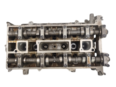 Sylinterikansi Ford 1S7G-6090-AX 1S7G-6A271-AG 1S7G-6A272-BG 1.8 QQDB