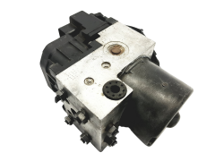 Abs-pumppu Fiat Seicento 46556475 0265216710 Bosch 40332