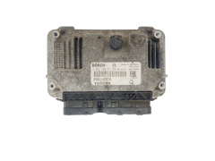 Ohjausyksikkö Toyota 89661-0D270 0261208841 Bosch 44538