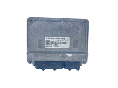 Ohjausyksikkö 03D906023B 5WP40421 04 VW Seat Siemens 63028