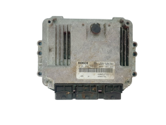 Ohjausyksikkö 0281012589 8200527725 8200527756 Renault Bosch 46984