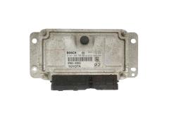 Ohjausyksikkö PSA Toyota 89661-0H022 0261208702 Bosch 44299