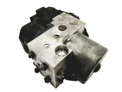 Abs-pumppu Volvo V40 S40 30857585 0273004224 Bosch 38499