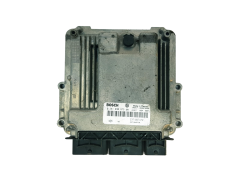 Ohjausyksikkö 0281030973 237102747R 237104377R Renault Bosch 32807