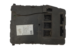 Ohjausyksikkö UCH N2 8200525384 S118400150D Renault Siemens 1443