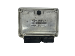 Ohjausyksikkö 038906019KD 0281011205 Volkswagen Bosch 48006
