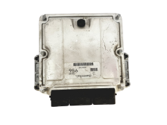 Ohjausyksikkö 0281010440 8200065994 Volvo Bosch 26074