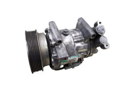 Ilmastoinnin Kompressori 8200819568 SD6V12 1904 Sanden 1.2 Renault Clio 3 1012