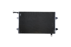 Ilmastointikondensaattori Tee VW Golf 3 1H1820413 28200746901 Vika
