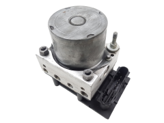 Abs-pumppu Fiat Panda 46802215 0265231312 0265800306 Bosch 1118