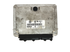Ohjausyksikkö 038906018P 0281001720 VW Audi Bosch 18886