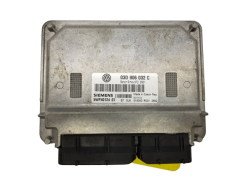 Ohjausyksikkö VW 03D906032C 5WP40124 07 Siemens