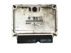 Ohjausyksikkö 045906019BQ 0281012708 VW Seat Bosch 19499