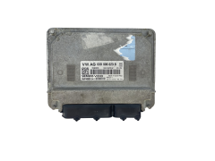 Ohjausyksikkö 03D906023B 5WP40800 04 VW Siemens 57397