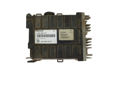 Ohjausyksikkö VW 443907311D 0261200271 Bosch 15867