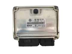Ohjausyksikkö 038906019ND 0281011820 VW Bosch 2865