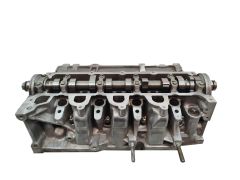 Sylinterikansi 110428257R 110413019R 1.5 dci Renault Nissan 2015