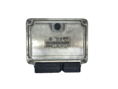 Ohjausyksikkö 038906019HQ 0281010957 VW Seat Bosch 62596