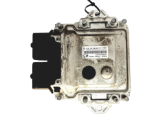 Ohjausyksikkö 33920-68K01 0261S04260 Suzuki Nissan Bosch 19335