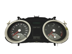 Kierroslukumittari Renault Megane 2 8200399700 B 59473