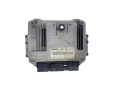 Ohjausyksikkö 0281012589 8200527725 8200527756 Renault Bosch 61680