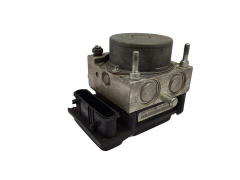 Abs-pumppu Dacia 8200756092 0265800584 0265232110 Bosch 4893