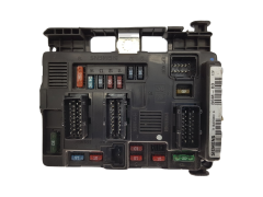 Ohjausyksikkö BSM-B3 9643498880 T118470003G PSA Siemens 2307