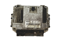 Ohjausyksikkö 0281011723 8200311539 8200376187 Renault Bosch 27911