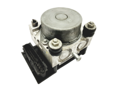 Abs-pumppu Clio 3 Renault 0265800559 8200747140 Bosch 43011