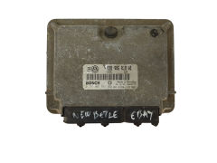 Ohjausyksikkö 038906018AE 0281001851 VW Bosch 16161