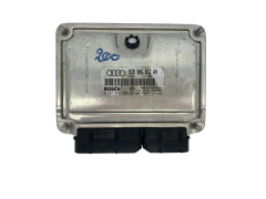 Ohjausyksikkö Audi 038906012AH 0281010200 Bosch 53098