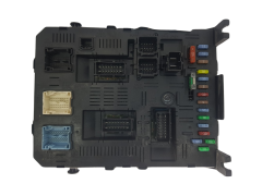 Ohjausyksikkö BSI 2004 H05 9661940480 PSA Johnson Controls 1902