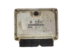 Ohjausyksikkö 038906012CM 0281010379 VW Bosch 30704