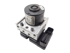 Abs-pumppu Nissan Suzuki 68K0 06.2109-5608.3 06.2102-1388.4 1121