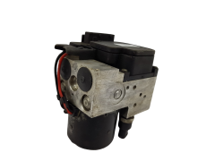 Abs-pumppu ESP Mercedes W168 A0044310912 0265202461 Bosch 4868