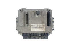 Ohjausyksikkö 0281011549 8200310863 8200370779 Renault Bosch 45401