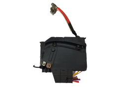 Sulaketaulu AV6T-14A067-BC Ford FoMoCo 18444