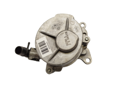 Alipainepumppu 8200683981 2.0 DCI Renault Nissan Bosch