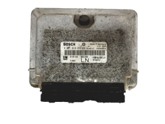 Moottorin Ohjausyksikkö 24467018LN 0281010859 Opel 19213