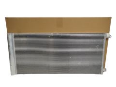 Ilmastointikondensaattori Renault 921006188R Alkuperäinen