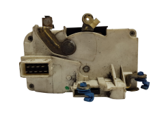 Oven lukitusmekanismi Vasen Etu 9135H8 Citroen Xantia Kiekert 11051