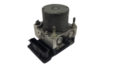 Abs-pumppu Opel Corsa C 13182319 0265800443 0265231583 Bosch 1322