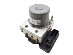 Abs-pumppu Opel Karl 42620114 0265956573 Bosch
