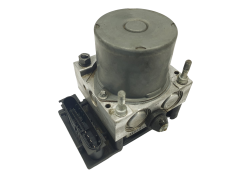 Abs-pumppu Fiat Grande Punto 55700423 0265800421 0265231535 Bosch 62353