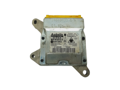 Ohjausyksikön moduuli 8200138953 601958500 Renault Autoliv