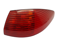Valaisin Oikea Taka Peugeot 607 6351N1 AXO Scintex