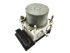 Abs-pumppu Renault Clio 3 8200334969 0265800411 Bosch 42986