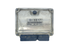 Ohjausyksikkö 038906019FG 0281010702 EDC15P+ VW Bosch 55763